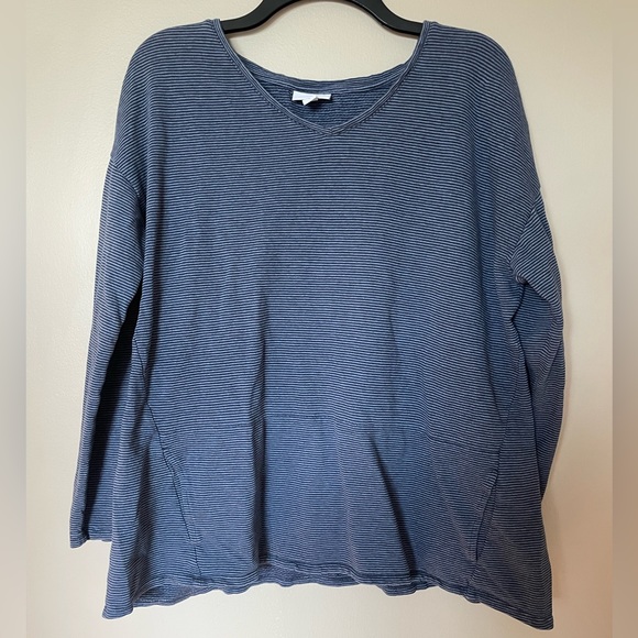 J. Jill Pure Jill Blue Striped long-sleeved Top with Kangaroo Pocket Size Large - Picture 3 of 8